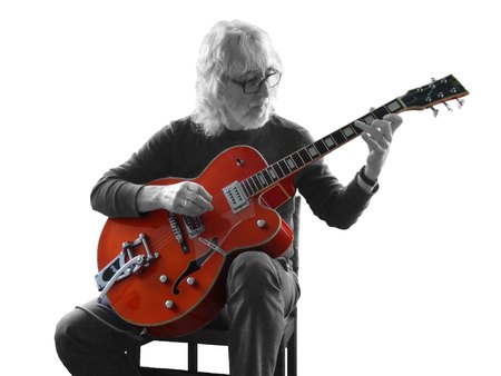 Gordon Giltrap MBE